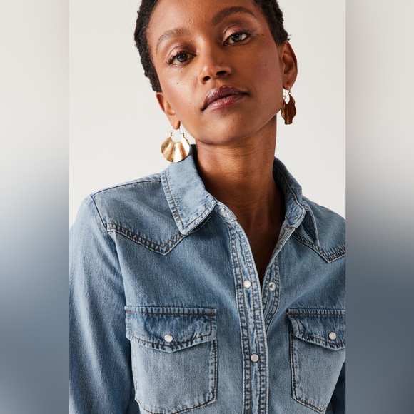 Denim shirt in excellent condition - Picture 2 of 3